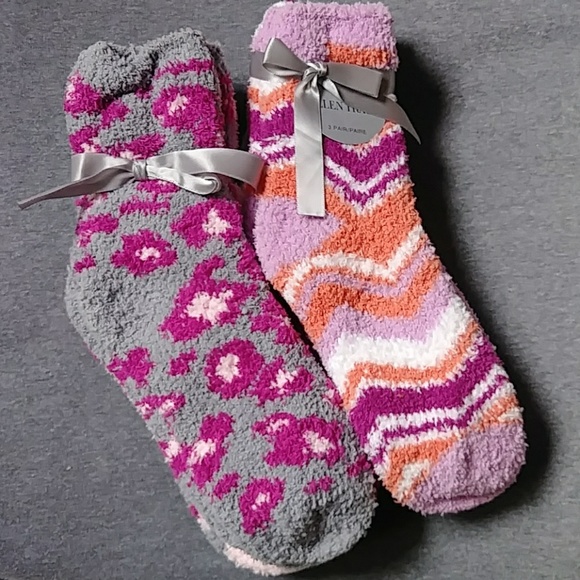 Ellen Tracy Other - Last One🍦Ellen Tracy Cozy Socks 💙